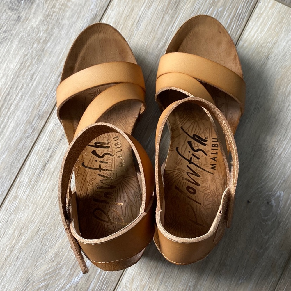 Worn once wedges